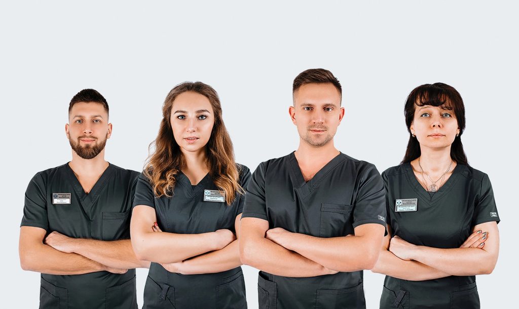 komanda-veterinarnogo-centra-doktora-bazylevskogo-a-a-franshiza-min-1024x610 Тестовая запись